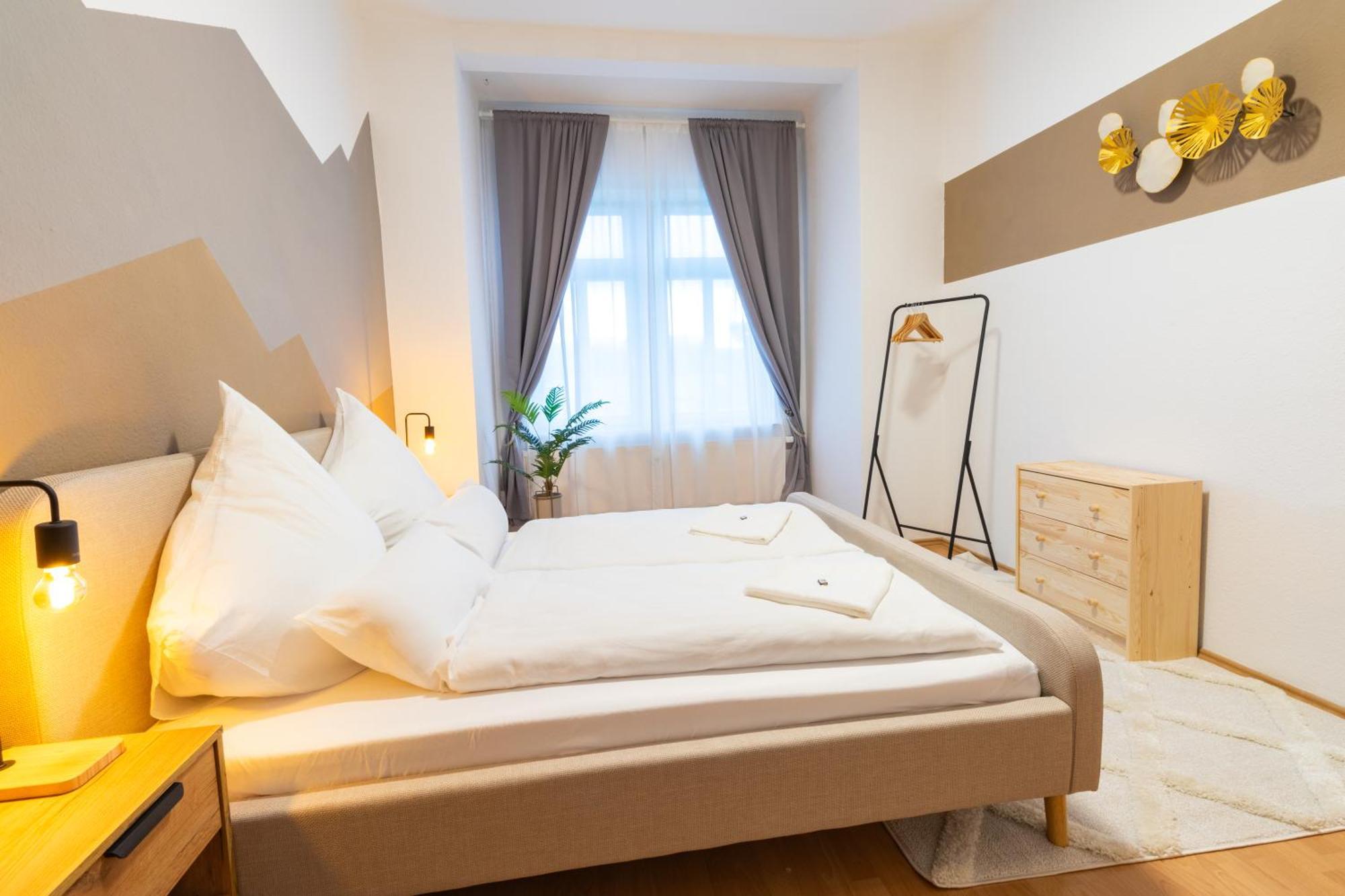 Stadtnatur Apartment Am Kuechwald - Mit Balkon, Streaming-Tv, Badewanne, Arbeitsplatz Chemnitz Exterior foto